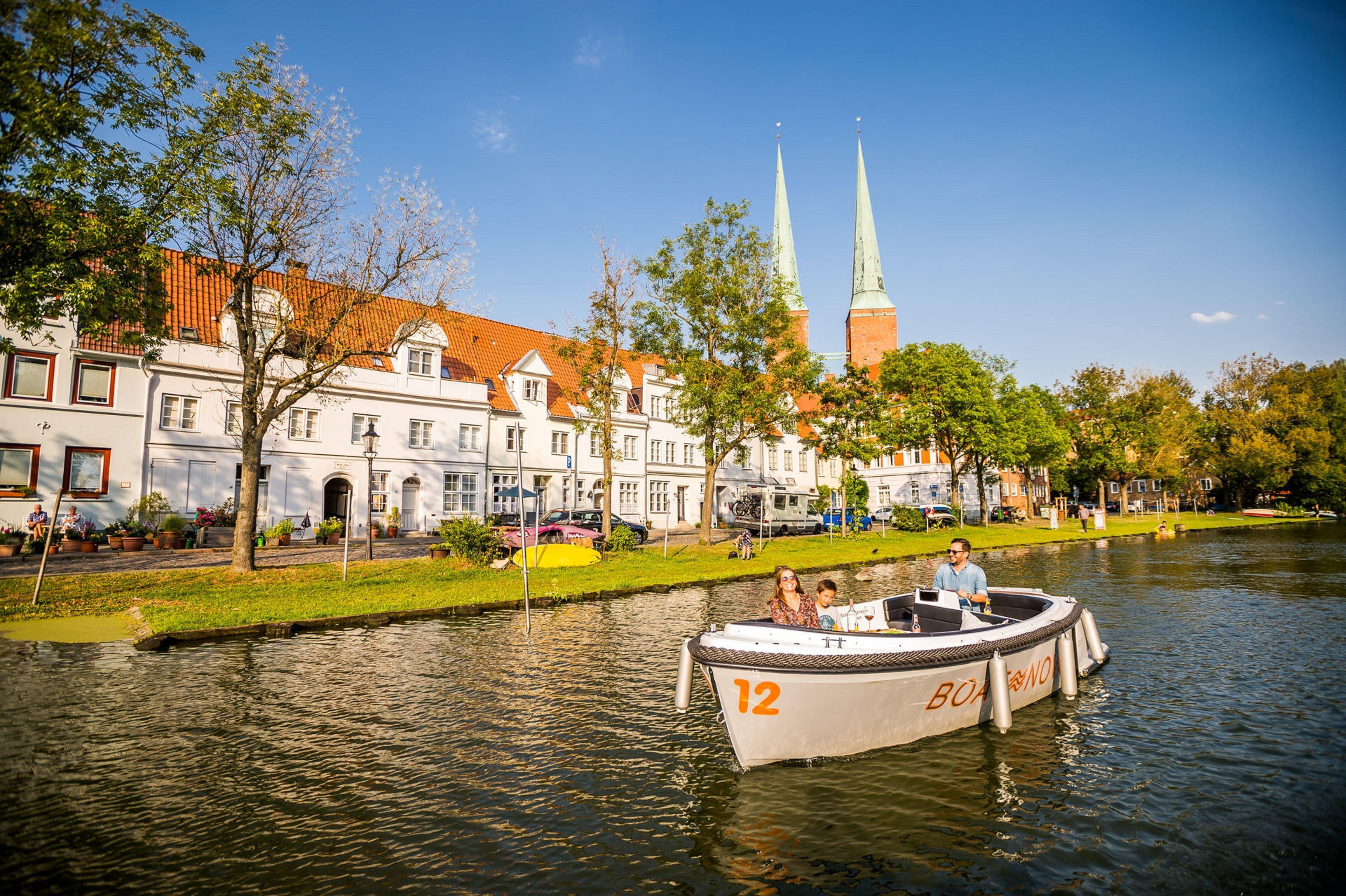 Holiday Inn Luebeck, An Ihg Hotel Exterior photo