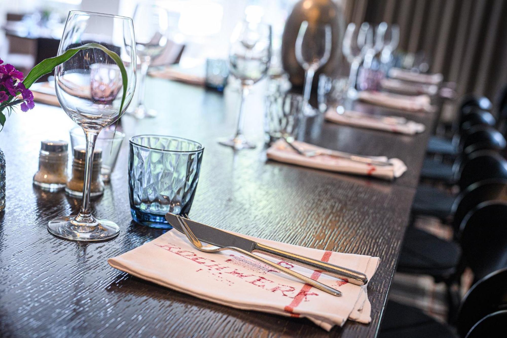 Holiday Inn Luebeck By Ihg Exterior photo